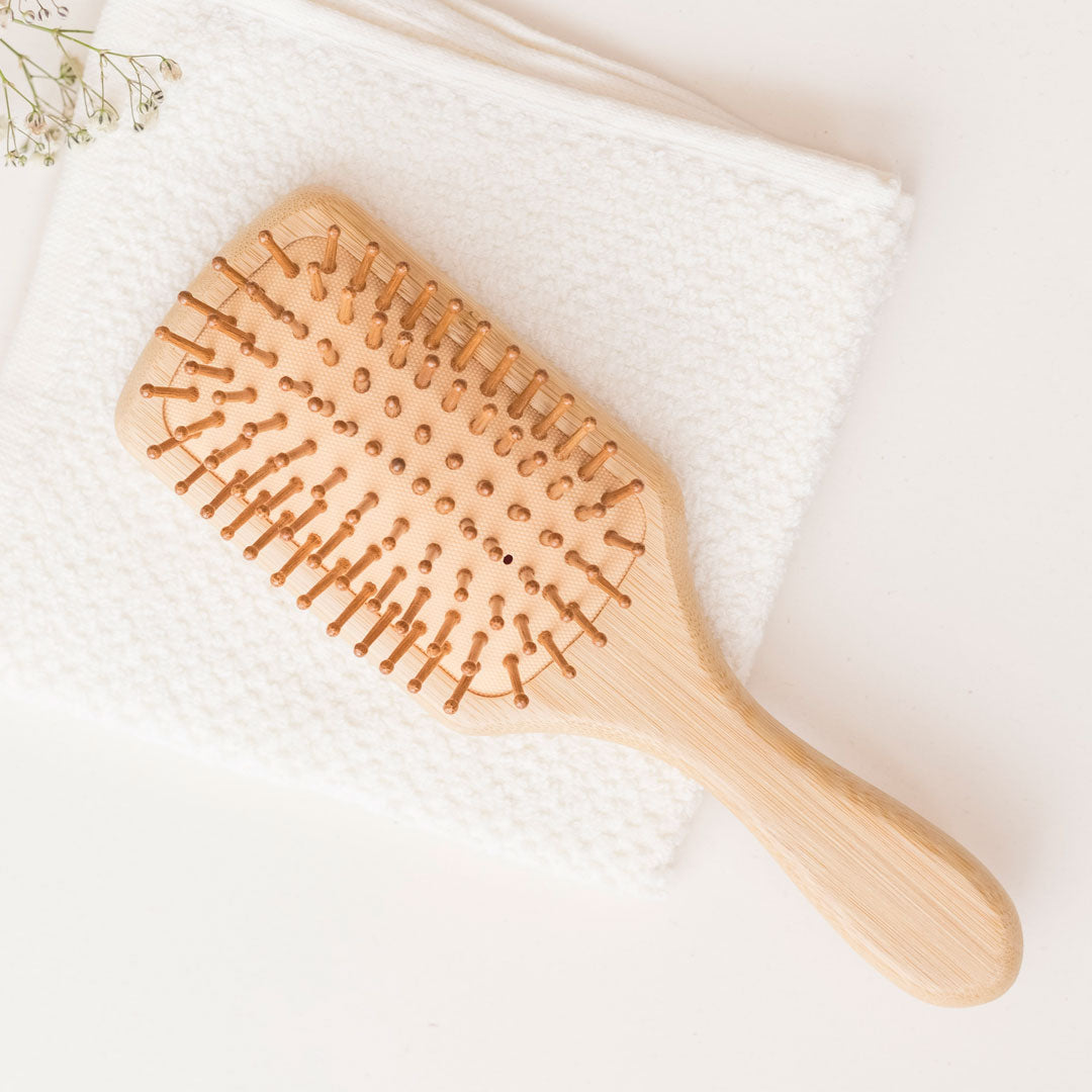 Cepillo de cabello de bambú cuadrado
