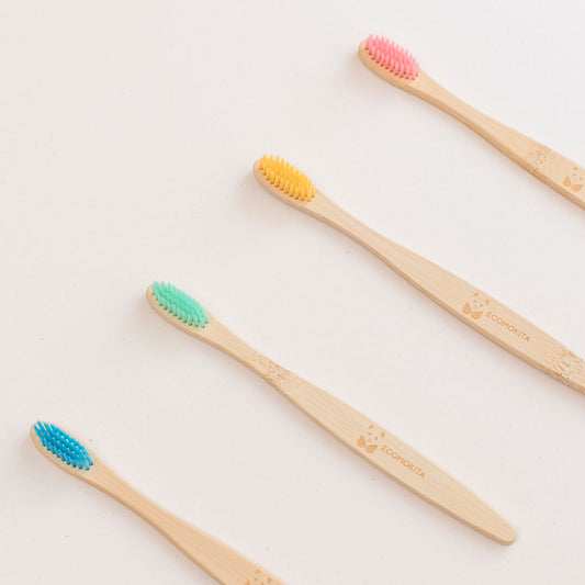Cepillo de dientes planos de bambú